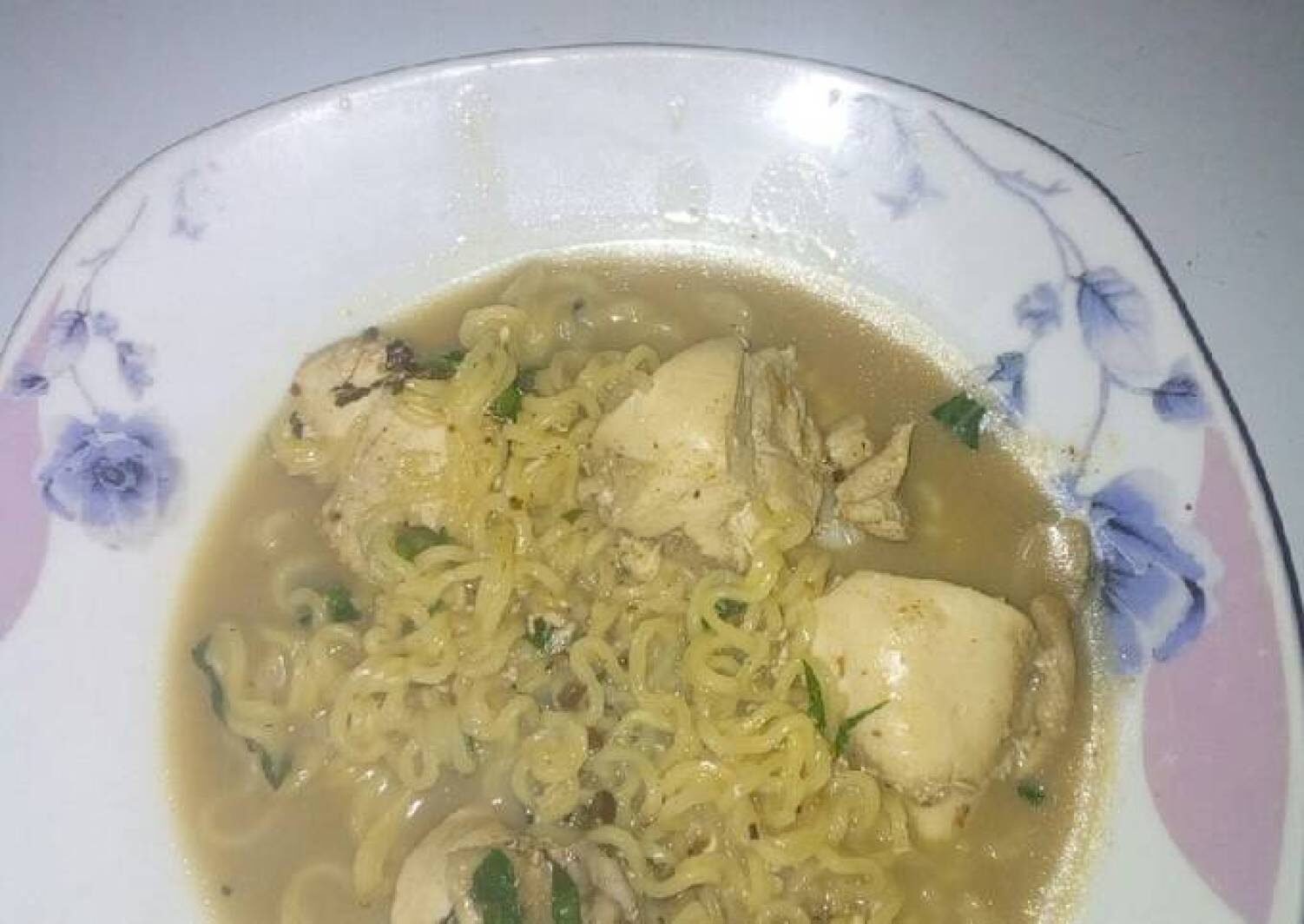Chicken noodle pepper soup